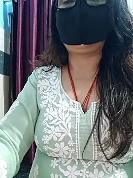 Aishwaryaa 69 online show from 02/27/26, 07:30