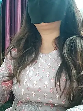 Aishwaryaa 69 online show from 03/17/26, 11:13