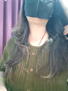 Aishwaryaa 69 online show from 04/09/26, 02:22