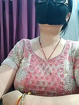 Aishwaryaa 69 online show from 07/07/26, 02:14
