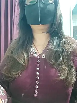 Aishwaryaa 69 online show from 07/11/26, 02:25