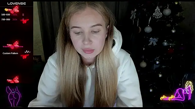  NigoNika online show from 01/12/26, 03:39