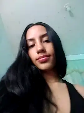 Snapshot of pleasure_and_fantasy chatting on 12/16/24, 08:16 pleasure and fantasy online show from 12/16/24, 08:16