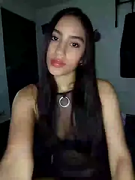 Snapshot of pleasure_and_fantasy chatting on 01/25/25, 10:18 pleasure and fantasy online show from 01/25/25, 10:18