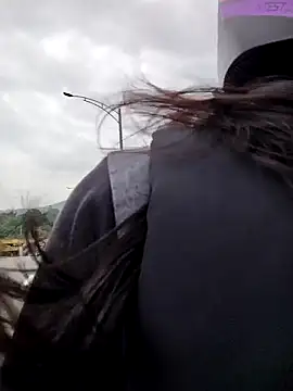 Snapshot of pleasure_and_fantasy chatting on 02/08/25, 03:53 pleasure and fantasy online show from 02/08/25, 03:53