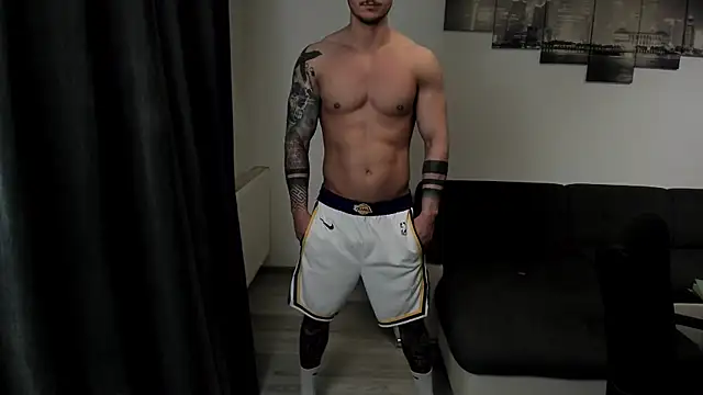 Richarddarell1 online show from 03/28/26, 06:35