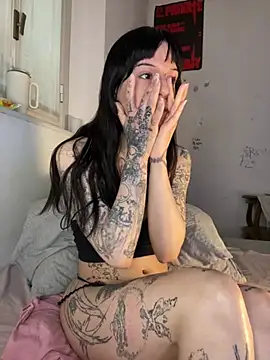 giuli zerozero online show from 03/18/26, 10:18