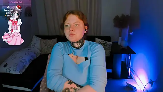 Cassie xKiss online show from 10/14/25, 08:53