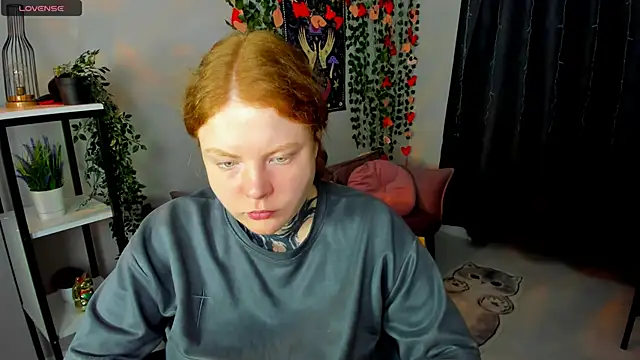 Snapshot of Cassie_xKiss chatting on 02/27/26, 08:42 Cassie xKiss online show from 02/27/26, 08:42