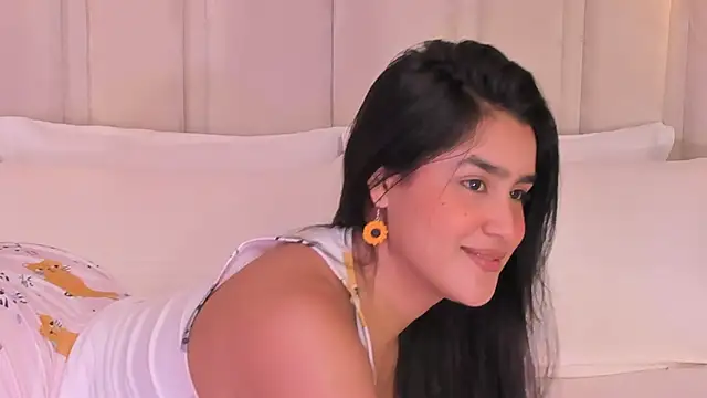 bonniekim  online show from 02/12/25, 12:12