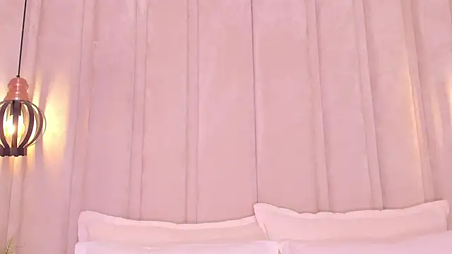 bonniekim  online show from 02/20/25, 12:47