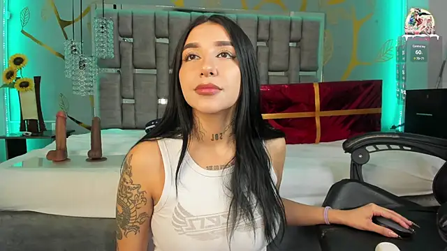 Leiaa  online show from 12/27/24, 05:31