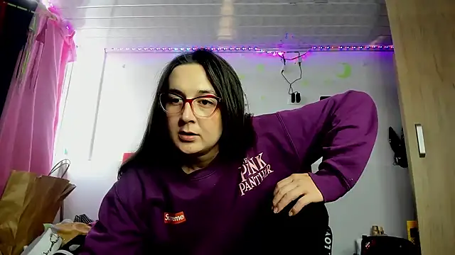 Sweet-Suck69 online show from 03/21/25, 08:50