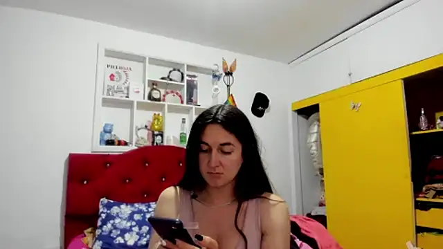 Snapshot of Sweet-Suck69 chatting on 04/29/26, 12:37 Sweet-Suck69 online show from 04/29/26, 12:37