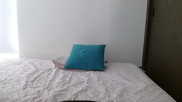 scarleth xue online show from 11/28/25, 03:47