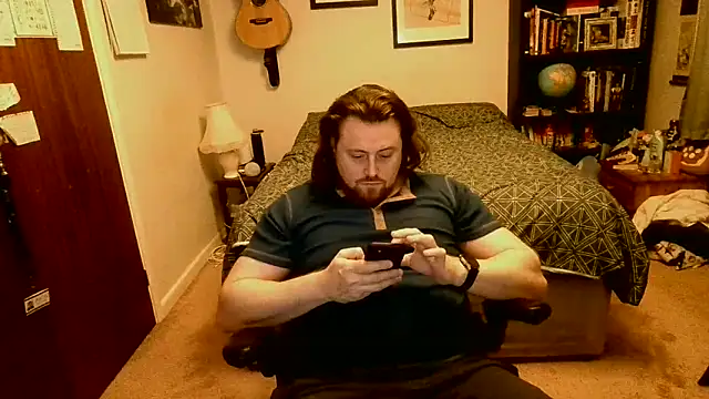 Snapshot of Hairy_Guy30 chatting on 03/10/25, 11:06 Hairy Guy30 online show from 03/10/25, 11:06