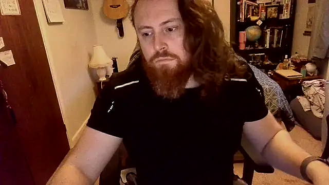 Snapshot of Hairy_Guy30 chatting on 02/21/26, 05:25 Hairy Guy30 online show from 02/21/26, 05:25