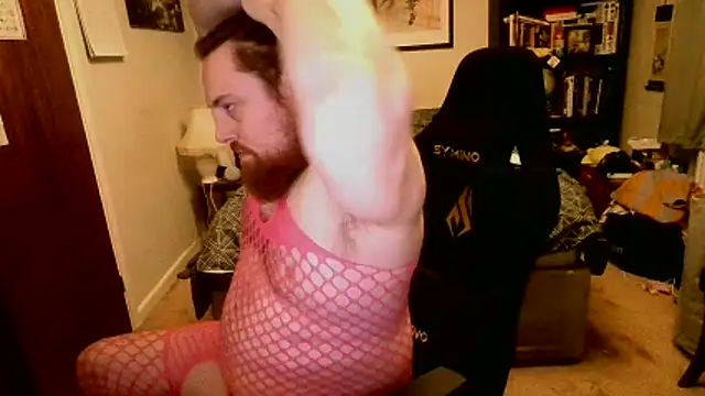 Snapshot of Hairy_Guy30 chatting on 03/16/26, 09:08 Hairy Guy30 online show from 03/16/26, 09:08