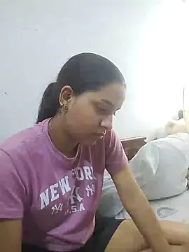 Snapshot of Anthonella_karol1 chatting on 01/15/25, 04:54 Anthonella karol1 online show from 01/15/25, 04:54