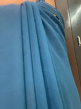 Cute-Russian online show from 02/13/25, 04:22