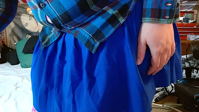 cosmicjones online show from 10/18/25, 12:39