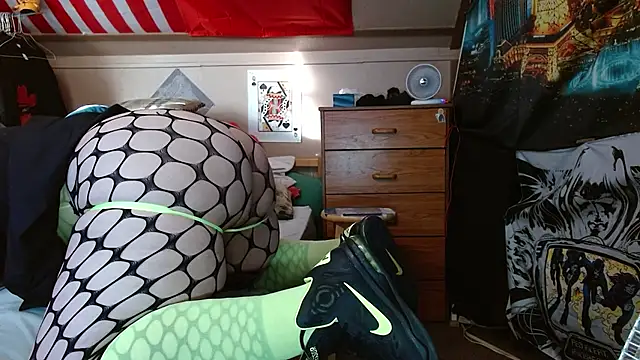 cosmicjones online show from 04/22/26, 11:45