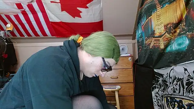 cosmicjones online show from 04/23/26, 01:13