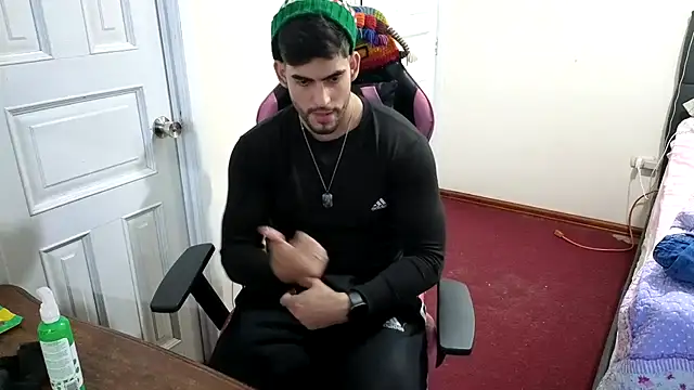 Jackyrose online show from 12/22/25, 10:51