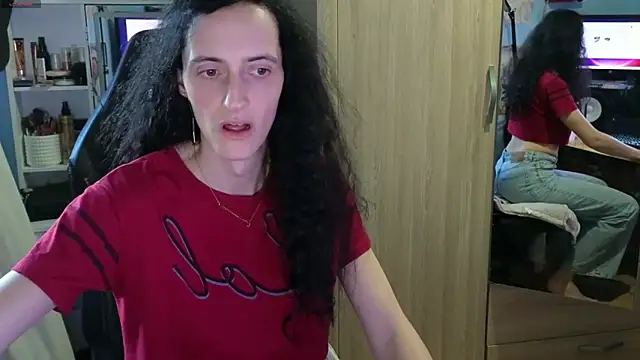 MemiKouki online show from 03/24/26, 05:29