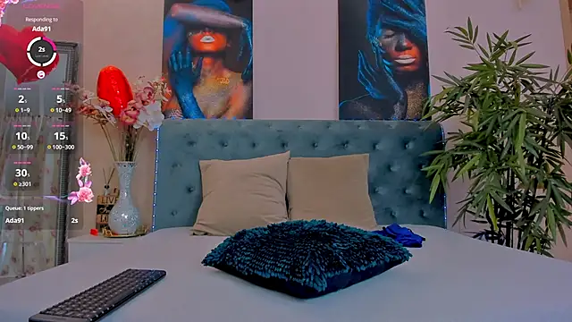 MichelleReys online show from 03/15/25, 03:07