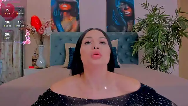 MichelleReys online show from 03/18/25, 07:53