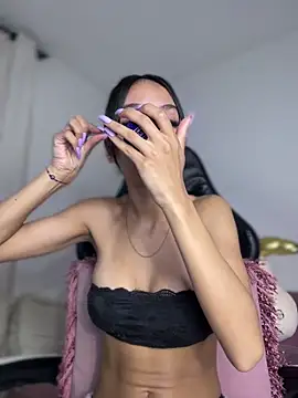 Miaa love6969 online show from 04/13/26, 11:43