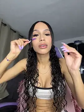 Miaa love6969 online show from 04/23/26, 12:01