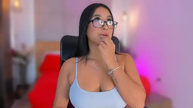 Snapshot of BellaHarllow chatting on 02/23/26, 07:55 BellaHarllow online show from 02/23/26, 07:55