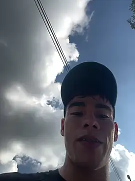 its liam18 online show from 01/01/25, 08:47