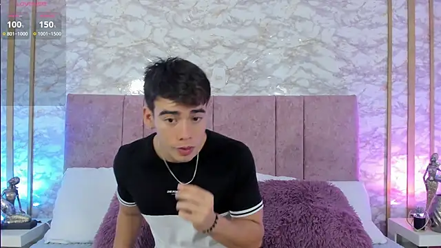 its liam18 online show from 01/11/25, 12:44