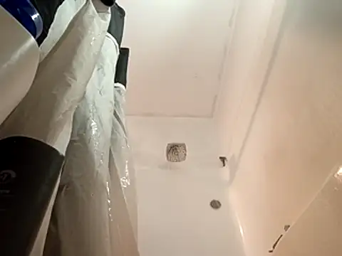 Mic Oxinner online show from 04/17/26, 07:44