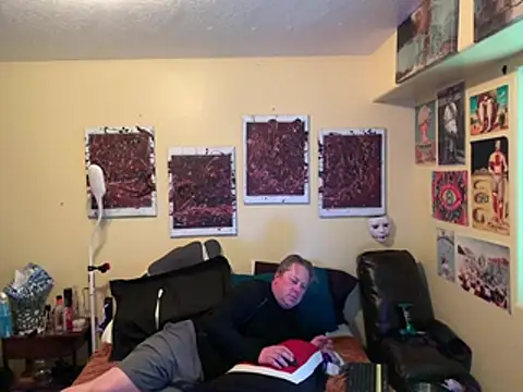 Mic Oxinner online show from 04/21/26, 09:28