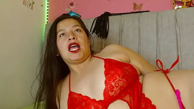 monickhot303av online show from 02/04/25, 05:42