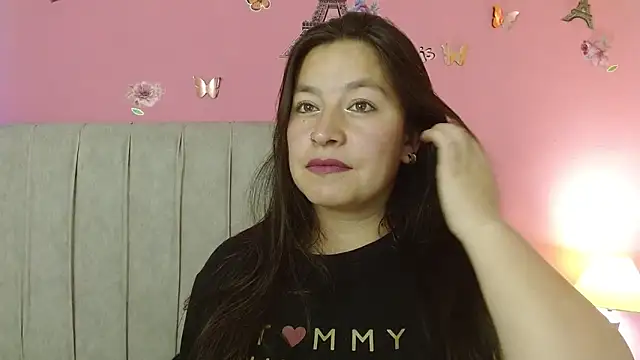 monickhot303av online show from 09/28/25, 03:45