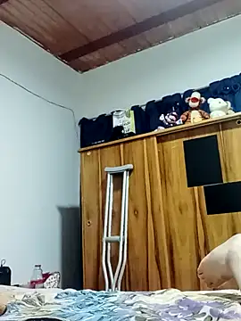 fire menxxx001 online show from 01/02/25, 04:35