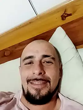 fire menxxx001 online show from 02/01/25, 02:02