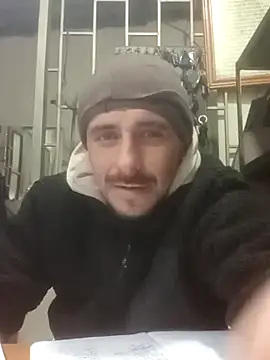 fire menxxx001 online show from 09/12/25, 08:25