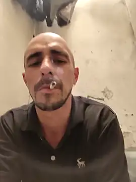 fire menxxx001 online show from 02/10/26, 02:43