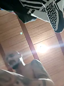 fire menxxx001 online show from 02/19/26, 09:44