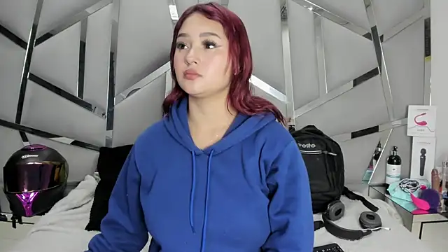 Catherinee69 x online show from 03/07/26, 03:36