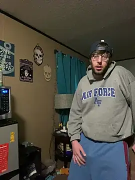 Snapshot of denverfwb chatting on 12/31/24, 11:39 denverfwb online show from 12/31/24, 11:39