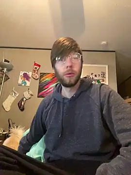 Snapshot of denverfwb chatting on 01/25/25, 06:13 denverfwb online show from 01/25/25, 06:13