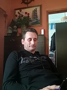 Viause Kentauelle online show from 03/14/25, 06:53