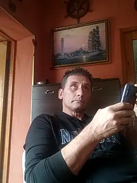 Viause Kentauelle online show from 10/12/25, 08:24